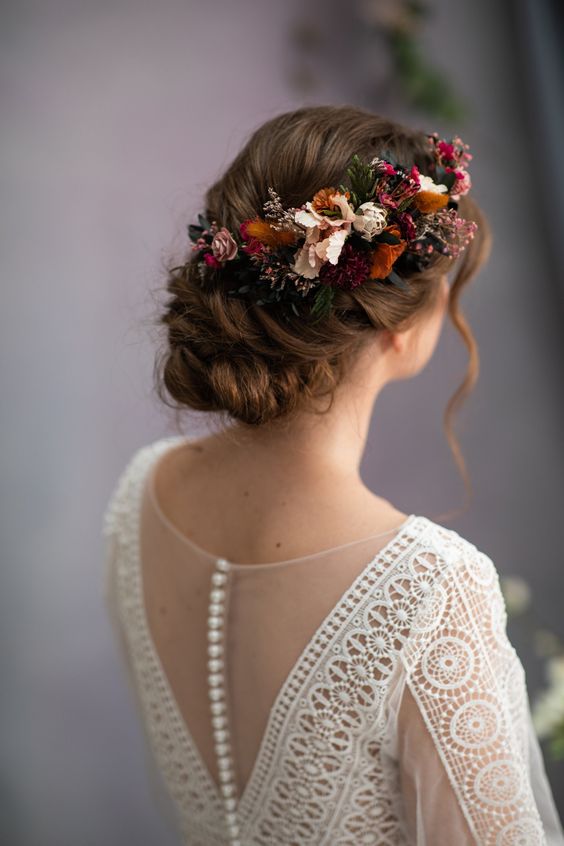 Coiffure de mariée pour l'automne